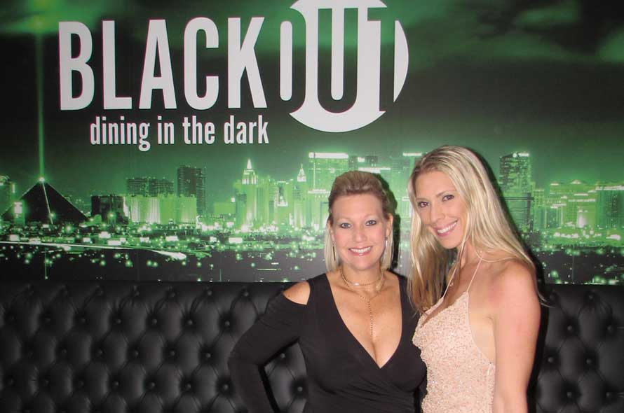 blackout dining in the dark